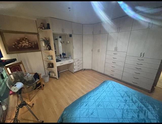 4 BEDROOM HOUSE FOR SALE IN VANDERBIJLPARK CW 1